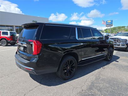 Used 2023 GMC Yukon XL SLT