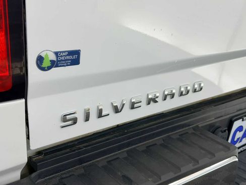 Used 2018 Chevrolet Silverado 2500 LT w/ LT Fleet Convenience Package image 13