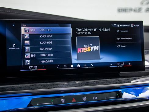 Used 2025 BMW 740i 740i w/ Premium Package image 27