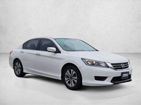 Used 2013 Honda Accord LX image 3