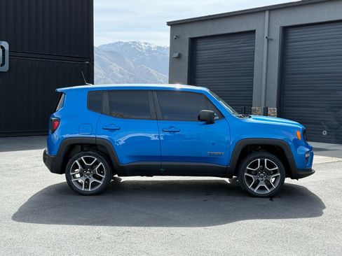 Used 2020 Jeep Renegade Sport image 3