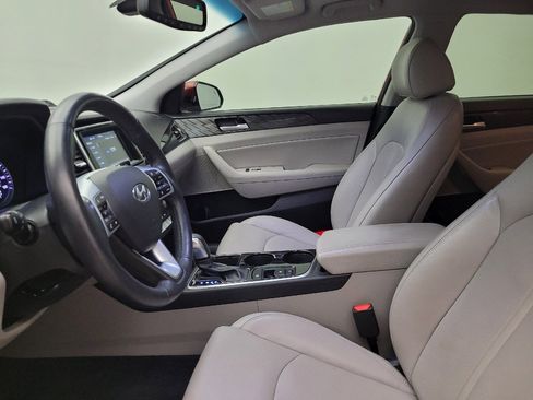 Used 2018 Hyundai Sonata Limited FWD image 17