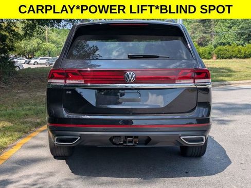 Used 2025 Volkswagen Atlas SE FWD image 3