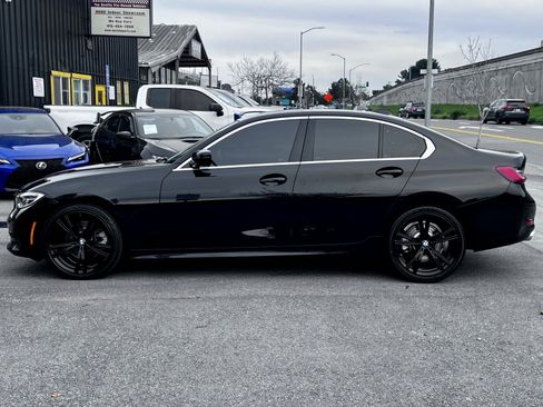 Used 2021 BMW 330i Sedan w/ Convenience Package image 9