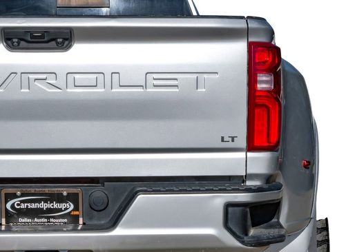 Used 2022 Chevrolet Silverado 3500 LT w/ Convenience Package image 53