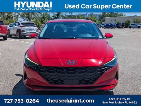 Used 2023 Hyundai Elantra SEL w/ Convenience Package FWD image 8