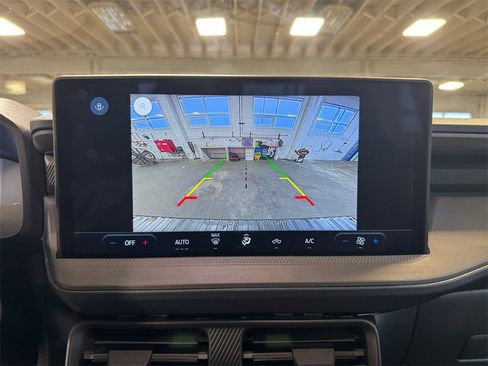 Used 2025 Ford Maverick XL image 18