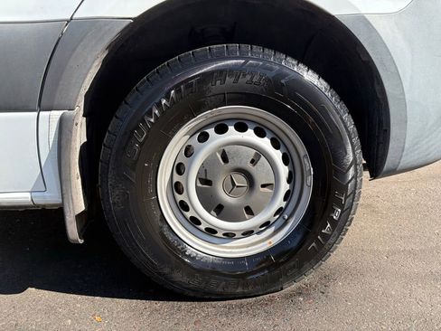 Used 2022 Mercedes-Benz Sprinter 2500 image 3