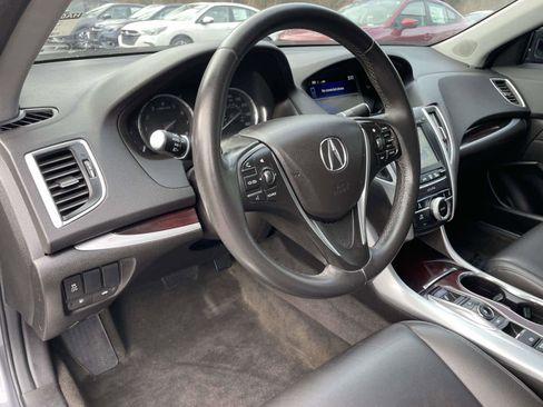 Used 2017 Acura TLX V6 image 14