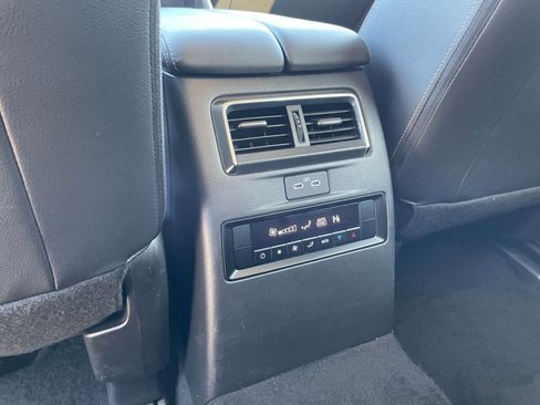 Used 2025 MAZDA CX-90 3.3 Turbo w/ Preferred Package image 25