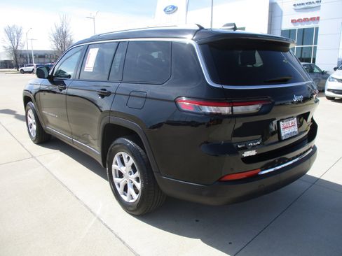 Used 2021 Jeep Grand Cherokee L Limited AWD/4WD image 3