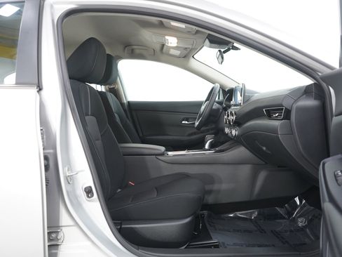 Used 2022 Nissan Sentra SV w/ Trunk Package image 10