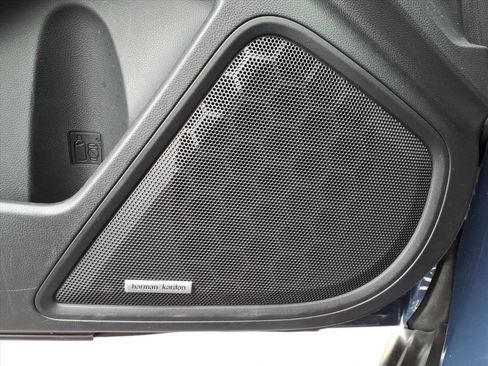 Certified 2025 Subaru Outback Touring w/ Popular Package #2 image 24