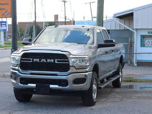 Used 2022 RAM 2500 Tradesman AWD/4WD image 3