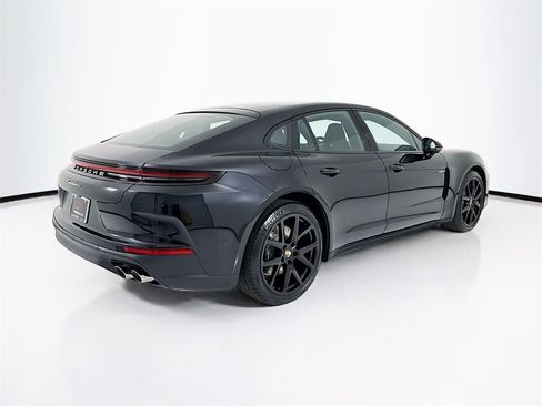 New 2026 Porsche Panamera 4 image 9