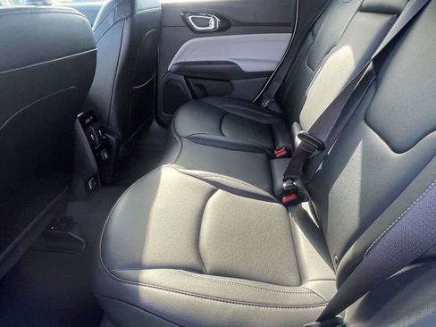New 2026 Jeep Compass Limited AWD/4WD image 5