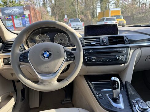 Used 2013 BMW 328i Sedan image 11