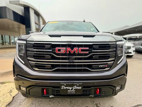 Used 2024 GMC Sierra 1500 AT4 w/ Technology Package AWD/4WD image 2