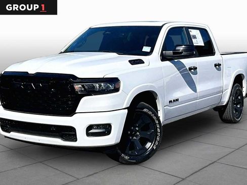 Used 2025 RAM 1500 Big Horn AWD/4WD image 1