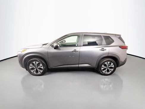 Used 2023 Nissan Rogue SV image 6