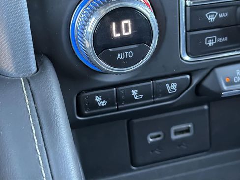 Used 2023 GMC Yukon SLT w/ Max Trailering Package image 22