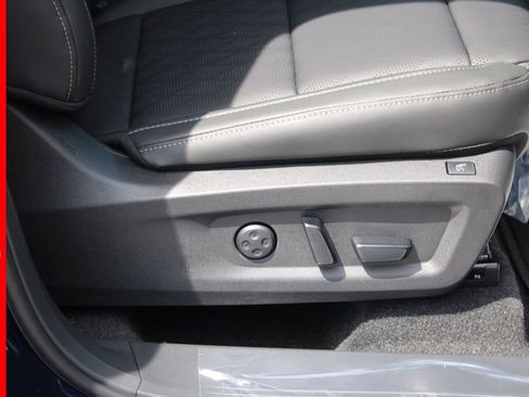 New 2025 Nissan Murano Platinum w/ Cargo Package image 15