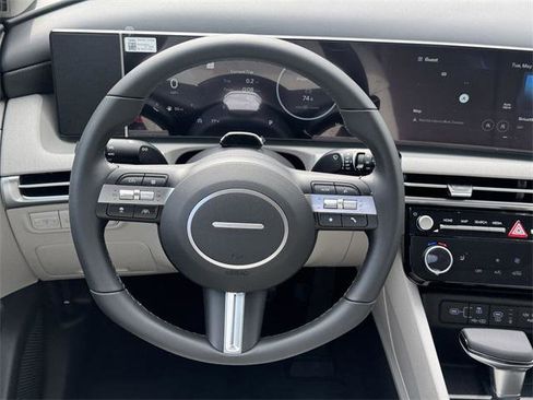 New 2025 Hyundai Tucson SEL image 23