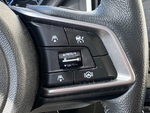 Used 2021 Subaru Ascent Limited w/ Technology Package image 18