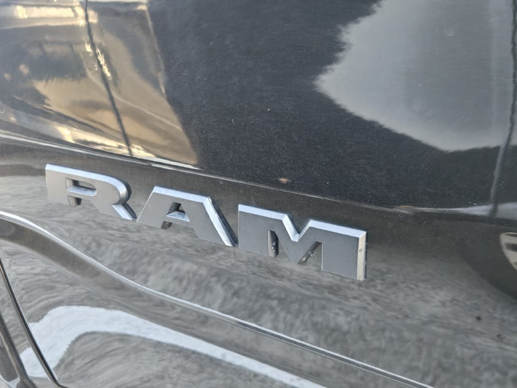 Used 2026 RAM 1500 Limited AWD/4WD image 11