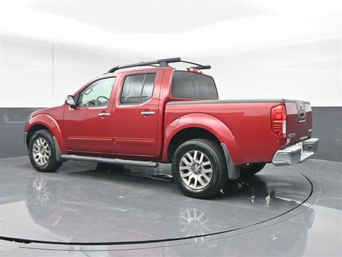 Used 2012 Nissan Frontier SL image 7