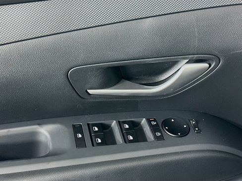 New 2026 Hyundai Tucson SEL FWD image 19