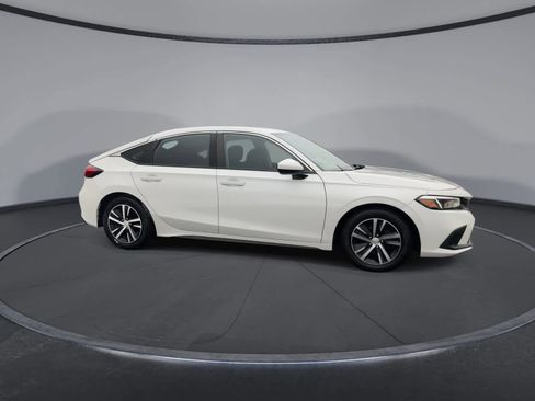 Used 2023 Honda Civic LX image 9
