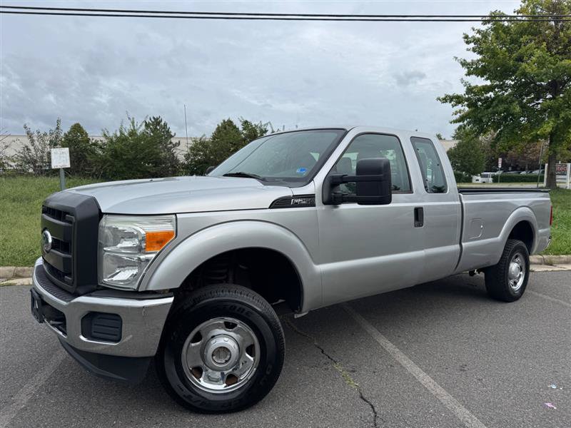 Used 2011 Ford F250 XL w/ Snow Plow Prep Pkg AWD/4WD image 3