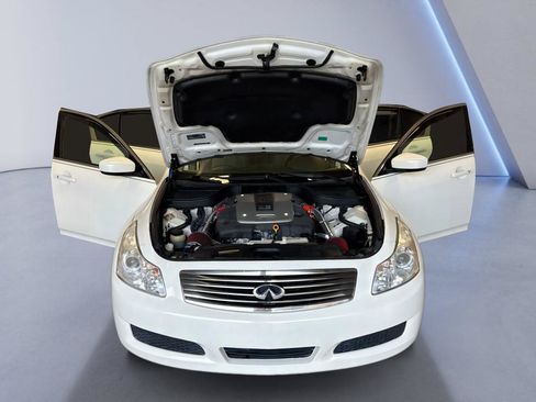 Used 2009 INFINITI G37 x Sedan w/ Premium Pkg AWD/4WD image 10