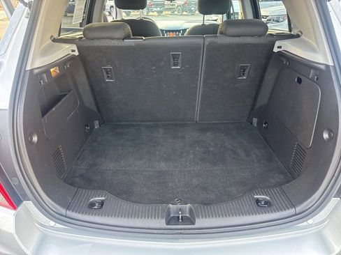 Used 2022 Chevrolet Trax LS w/ Tint and Cruise Package image 21