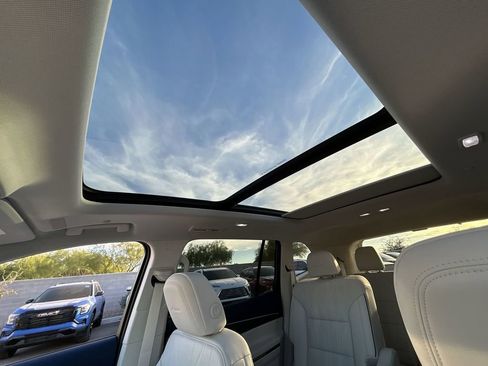 New 2026 Buick Enclave Avenir w/ Super Cruise Package AWD/4WD image 19