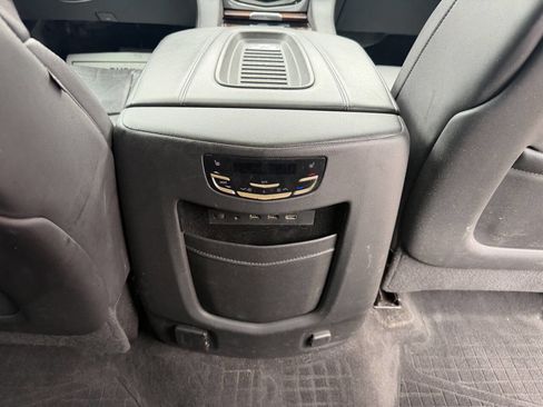 Used 2020 Cadillac Escalade ESV Premium Luxury w/ Escalade Sport Edition AWD/4WD image 26