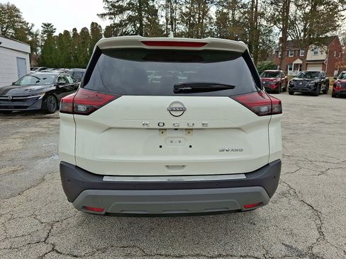 Used 2023 Nissan Rogue SV w/ SV Premium B Package AWD/4WD image 5