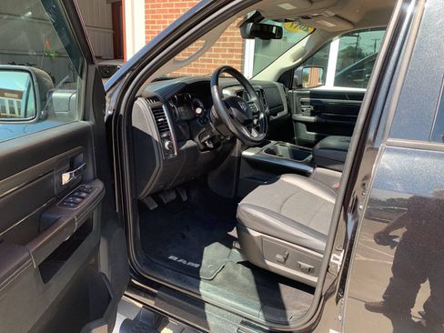 Used 2017 RAM 1500 Sport AWD/4WD image 13
