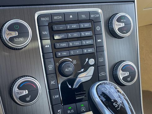 Used 2015 Volvo S60 T5 Premier w/ Convenience Package image 13