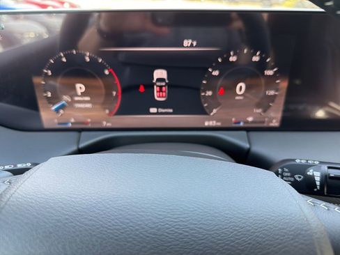 New 2026 Nissan Armada SL w/ Captain's Chari Seat Package RWD image 31