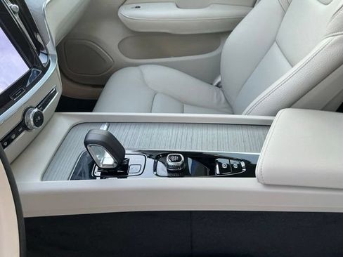 Certified 2024 Volvo S60 B5 Plus FWD image 20