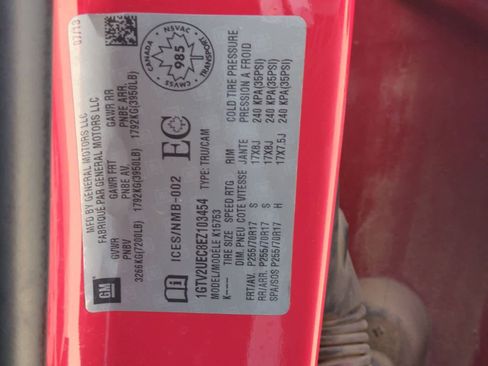 Used 2014 GMC Sierra 1500 SLE image 31