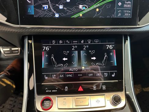 New 2026 Audi RS Q8 performance image 18