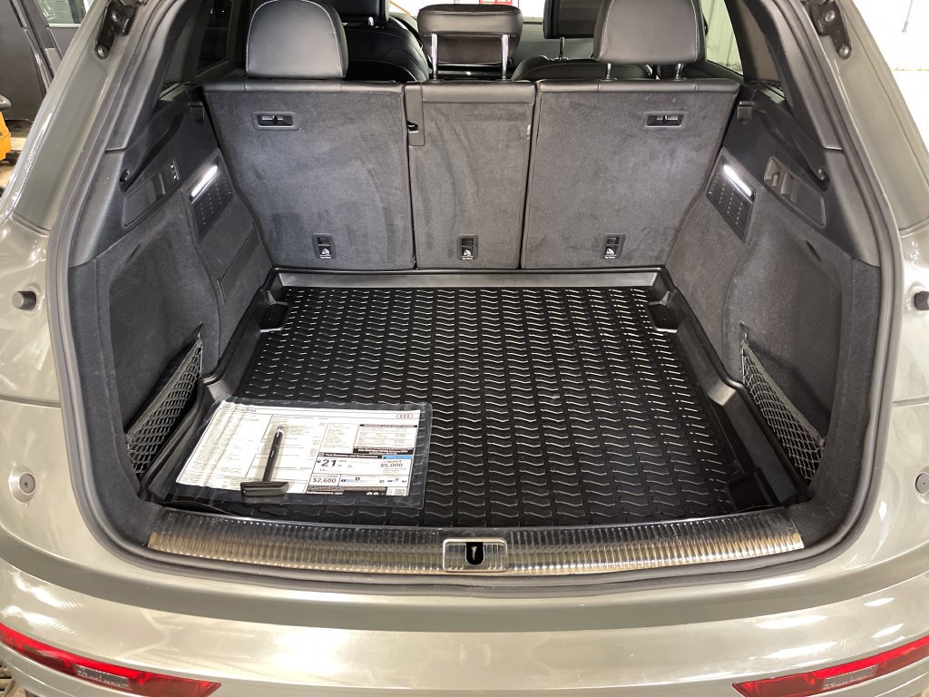Certified 2023 Audi SQ5 Premium Plus w/ Premium Plus Package AWD/4WD image 30