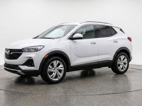Used 2025 Buick Encore GX Preferred FWD image 3