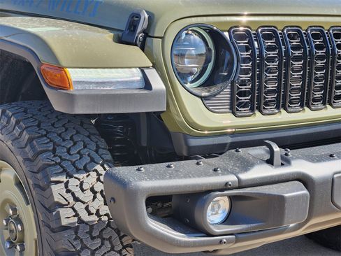 New 2026 Jeep Wrangler Unlimited Sport image 9