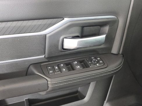 Certified 2026 RAM 2500 Big Horn AWD/4WD image 31
