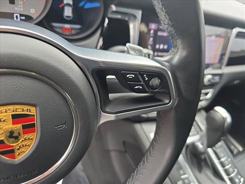 Used 2021 Porsche Macan S AWD/4WD image 19
