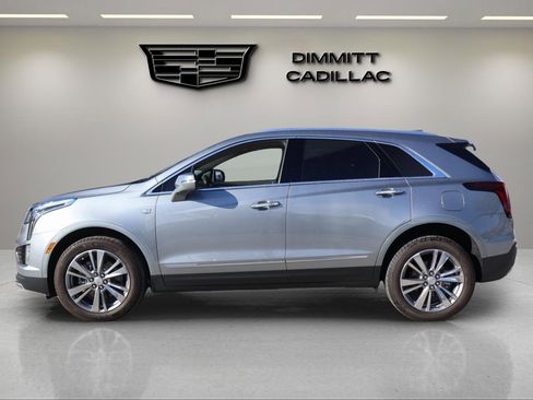 New 2025 Cadillac XT5 Premium Luxury image 2
